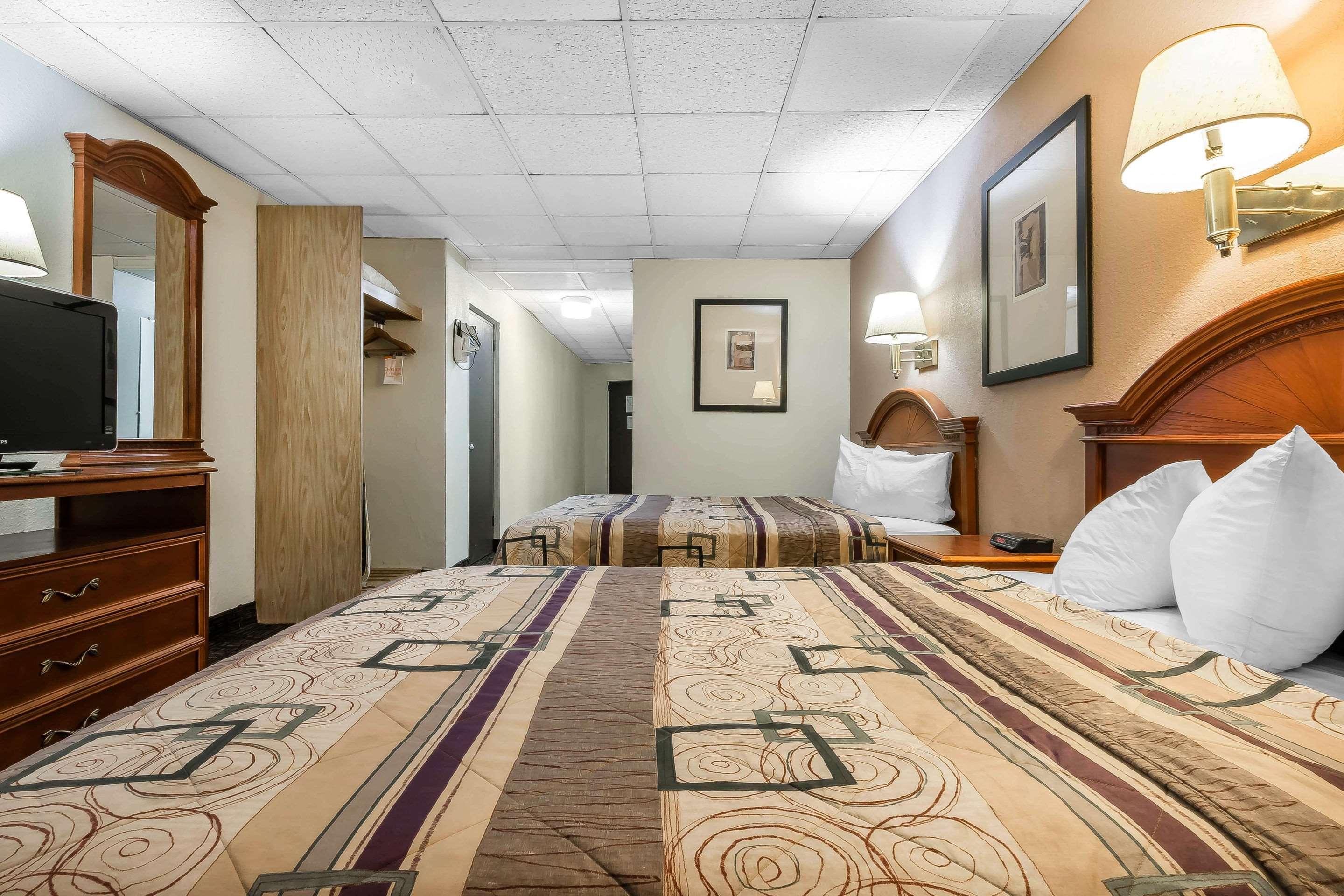 Quality Inn & Suites Binghamton Vestal Exterior foto