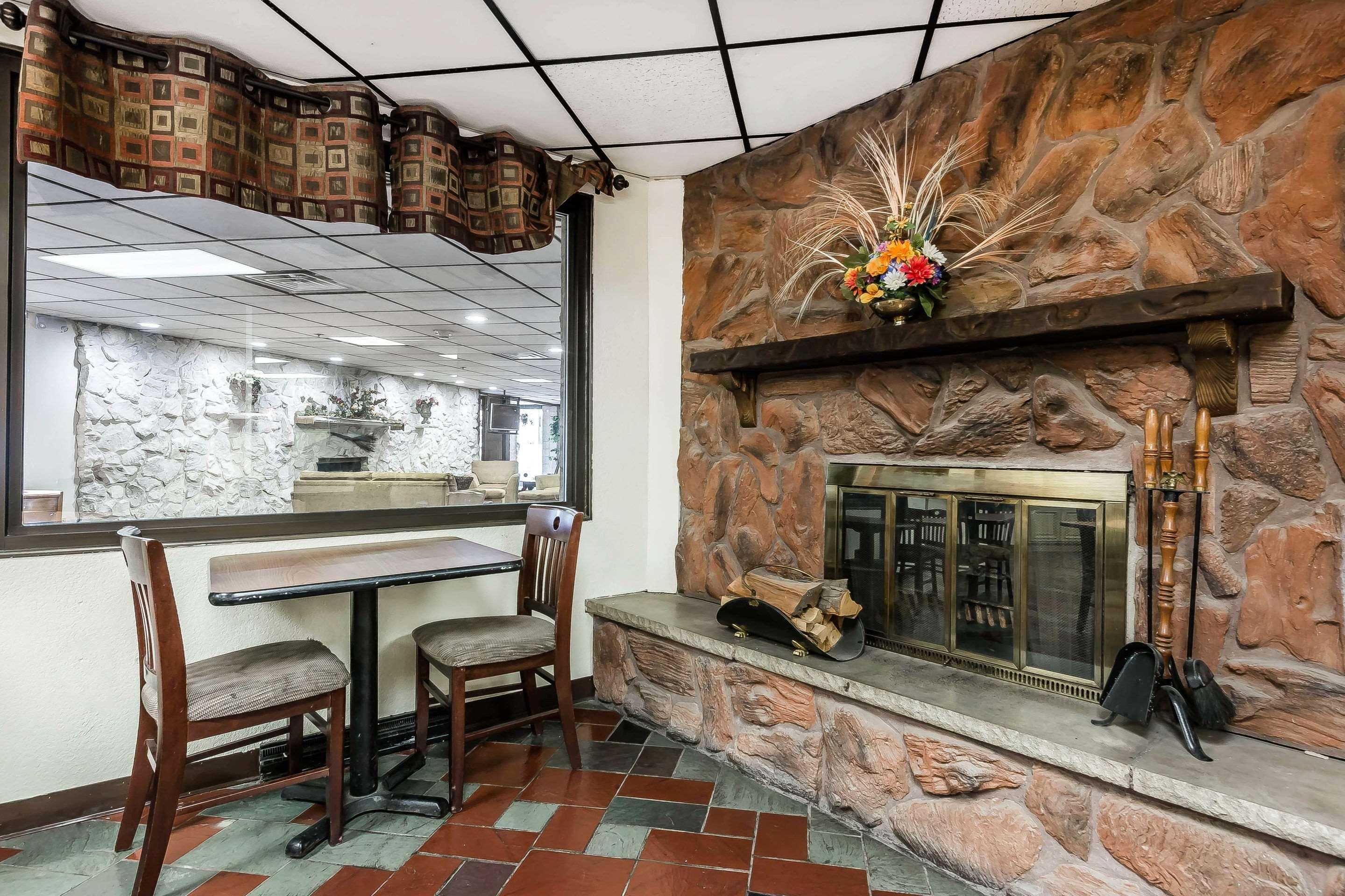 Quality Inn & Suites Binghamton Vestal Exterior foto